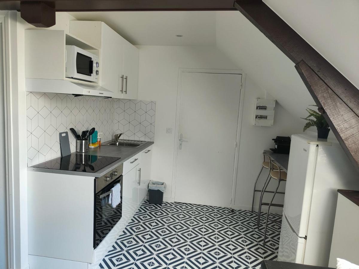 Les Lofts De Provins: Apt 4 Exterior foto